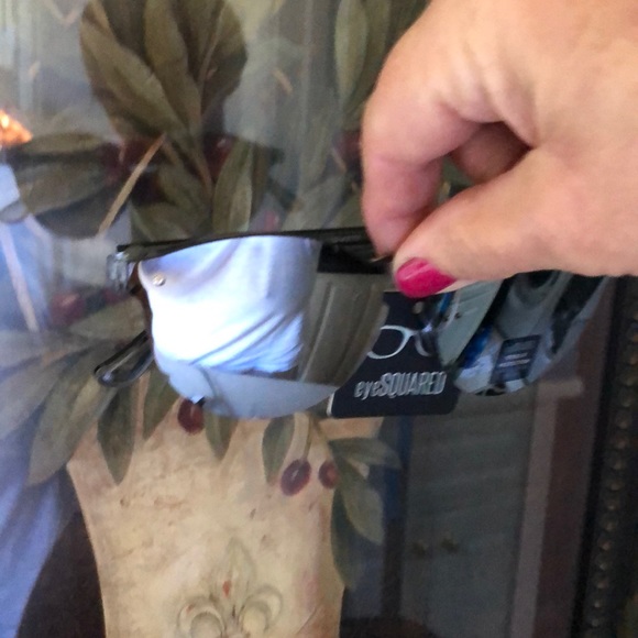 NEW EyeSQUARED mirrored sunglasses - Picture 3 of 4